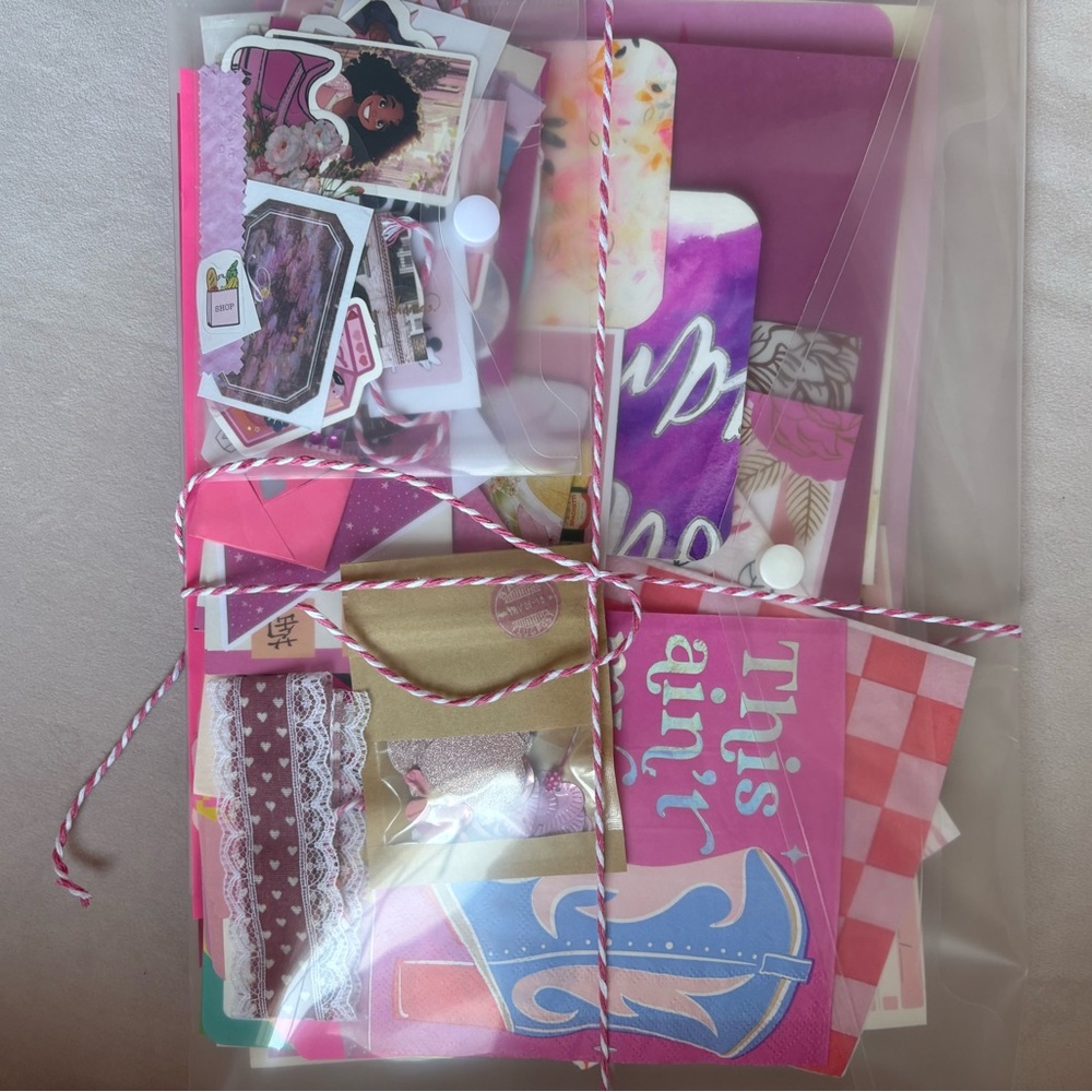 ๐sold๐ Pink Junk Journal Pack 100+ Pieces of Ephemera - Picture 8 of 11